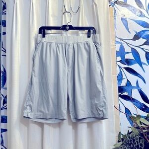 Men’s Kenneth Cole Gray Light Weight 4 Way Stretch Tech Shorts Water Resistant